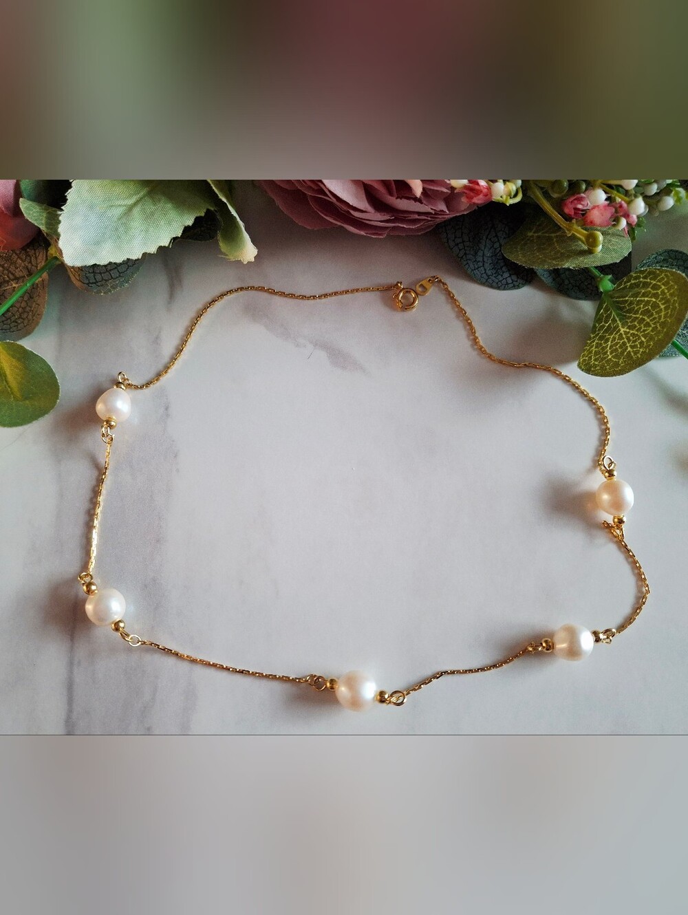 Vintage 80s ✨️🤍Faux Pearl & Gold Necklace